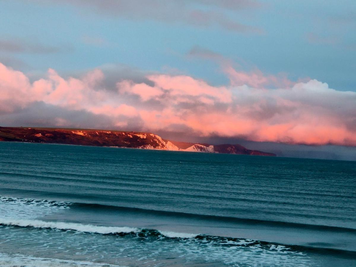 Sunrise View - Beachfront Apartment, Weymouth Exterior foto